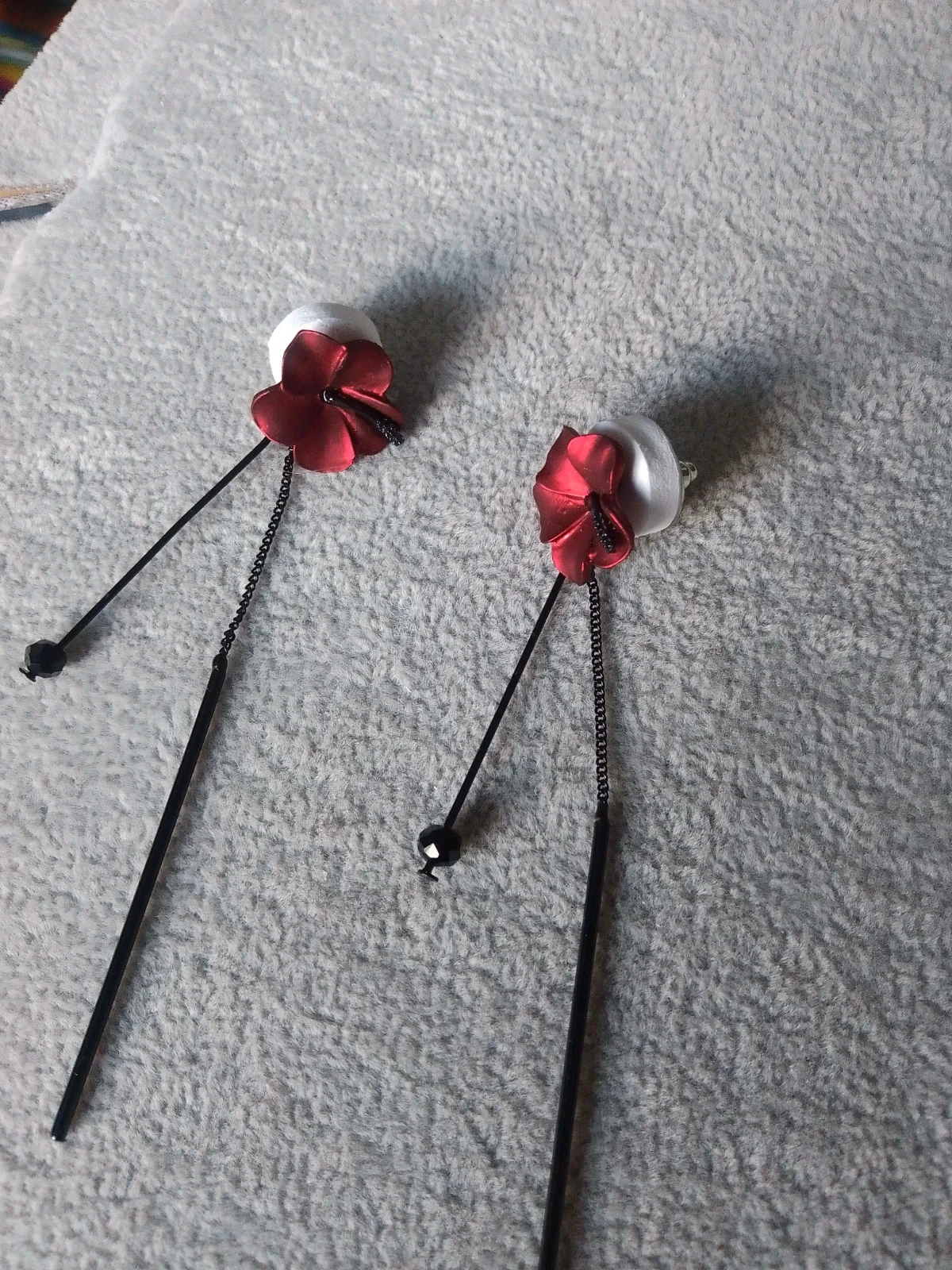 Red rose earrings – photo 2